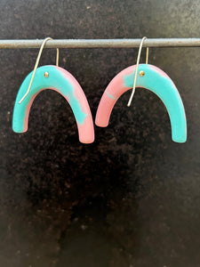 DRAPER BOW -  Earrings in a Multicolor Resin Blend
