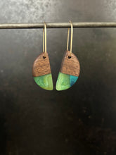 Load image into Gallery viewer, REVERSIBLE HORNS - Walnut Earrings Navy and Sea Green Blended Resin
