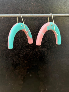 DRAPER BOW -  Earrings in a Multicolor Resin Blend