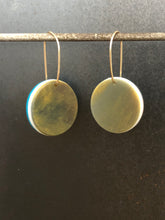Load image into Gallery viewer, ROUNDER DSK - Reversible Cast Resin Earrings
