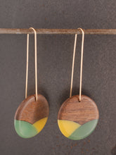 Load image into Gallery viewer, CROSSING LONG ROUNDER - Walnut Wood Earring with Trans green and Lemon Resin
